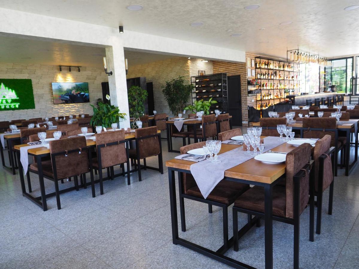 Gyulagarak V&V Hotel מראה חיצוני תמונה