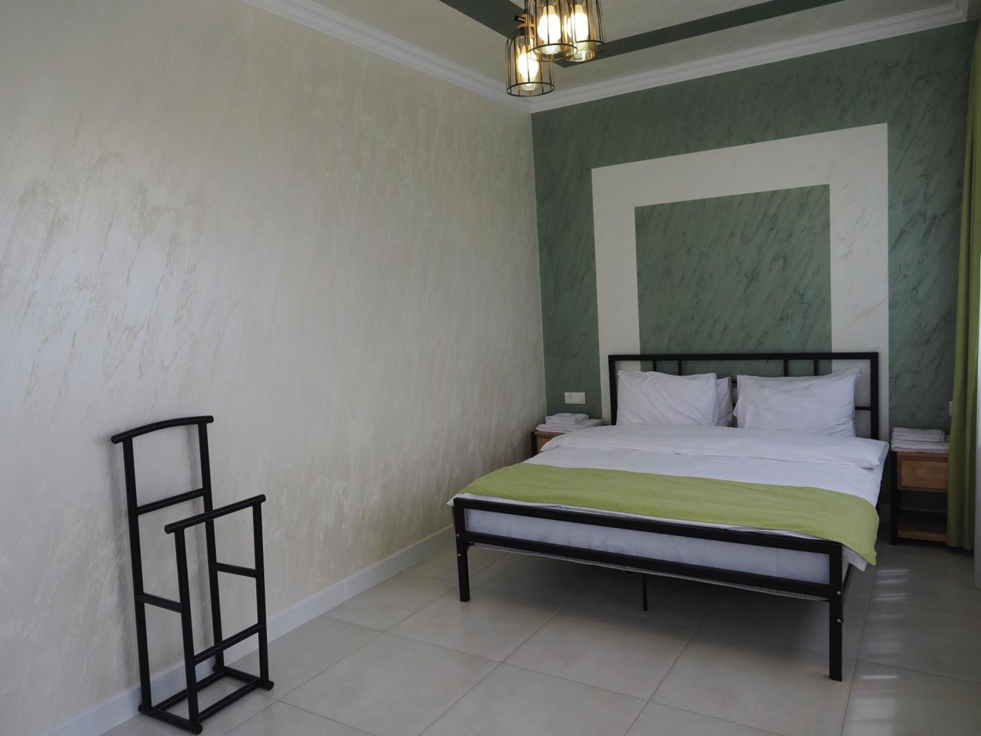 Gyulagarak V&V Hotel חדר תמונה